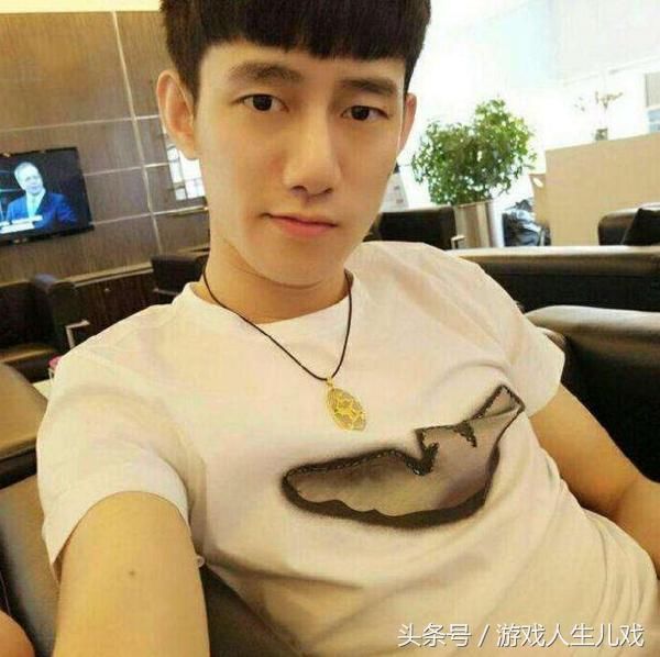 阿哲最新動態(tài)揭秘，探索前沿，潮流引領(lǐng)者