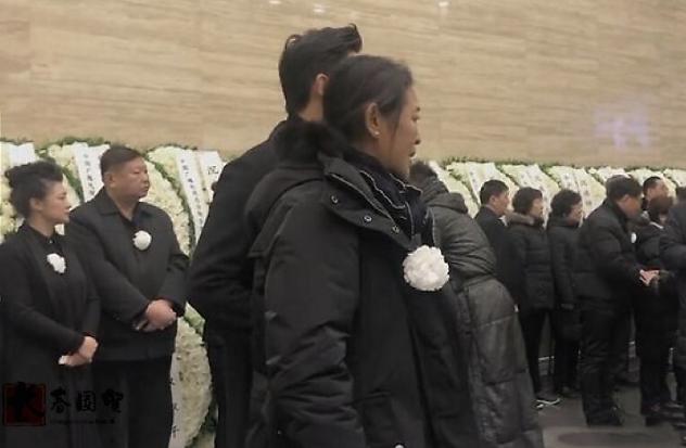 趙忠祥最新消息，科技巨頭引領(lǐng)潮流，全新高科技產(chǎn)品亮相舞臺