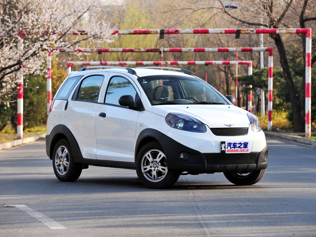奇瑞最新款車型，時(shí)代印記，汽車工業(yè)驕傲之選