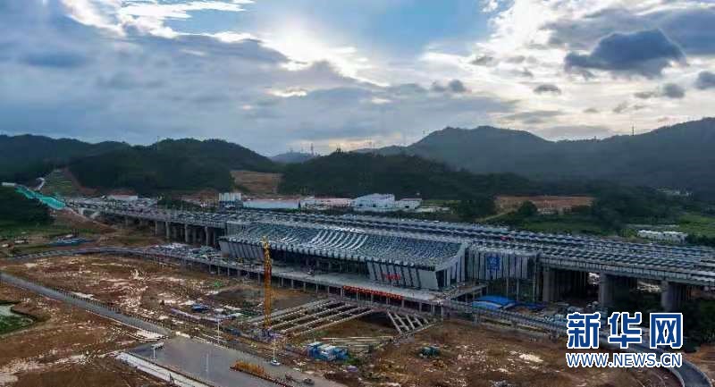 贛深高鐵施工進(jìn)展、挑戰(zhàn)全方位解讀，最新消息速遞