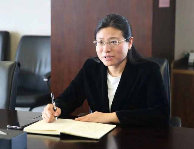 中石油方朝亮，石油傳奇的日常與最新動(dòng)態(tài)