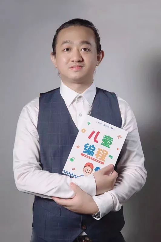 葉正喬最新,葉正喬最新動態(tài)????，帶你領(lǐng)略不一樣的風(fēng)采！