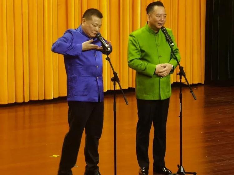 滑稽演員徐磊的老公，舞臺(tái)背后的靈魂伴侶