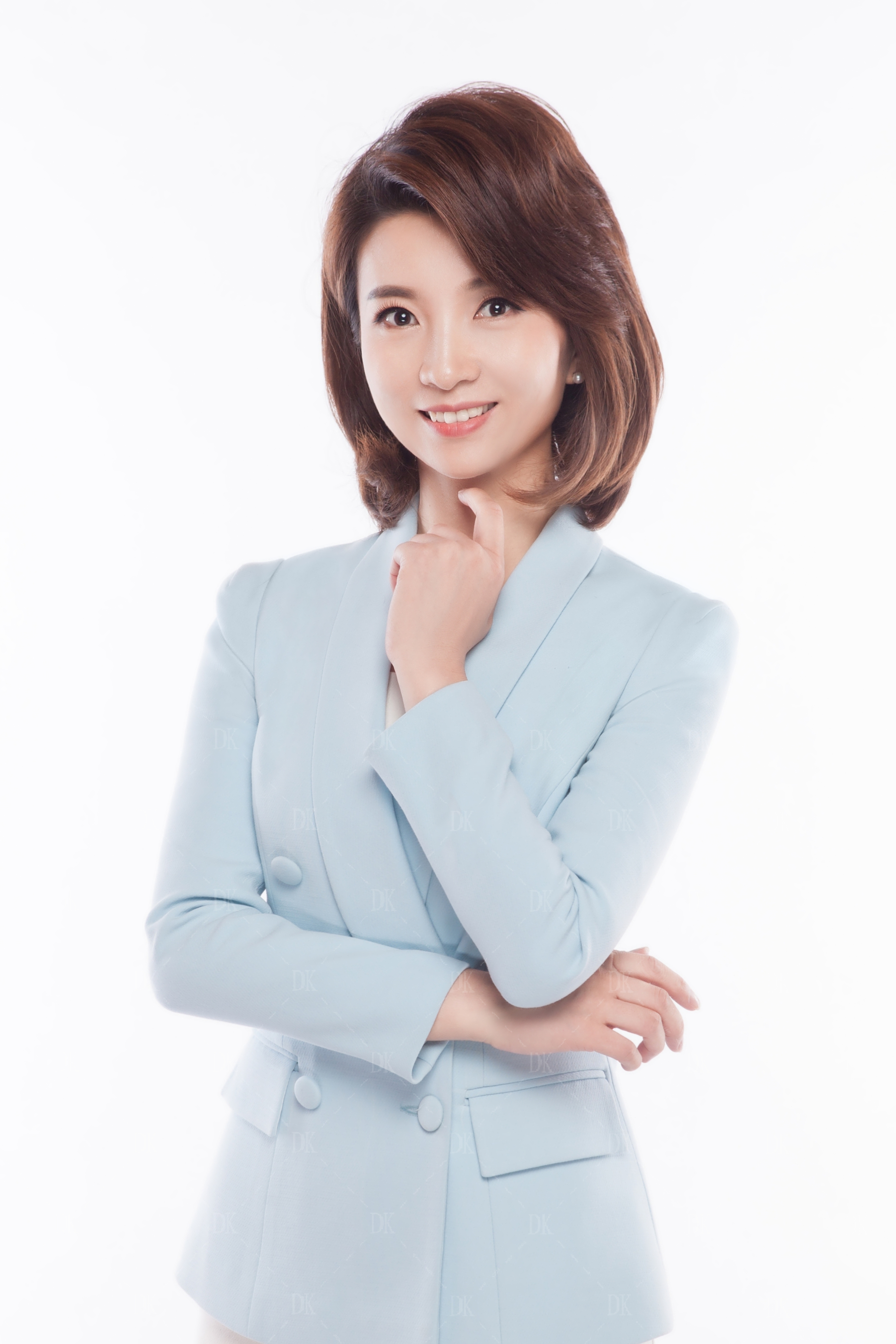 演員徐婧，舞臺到熒屏的蛻變之路——自信與成就感的彰顯