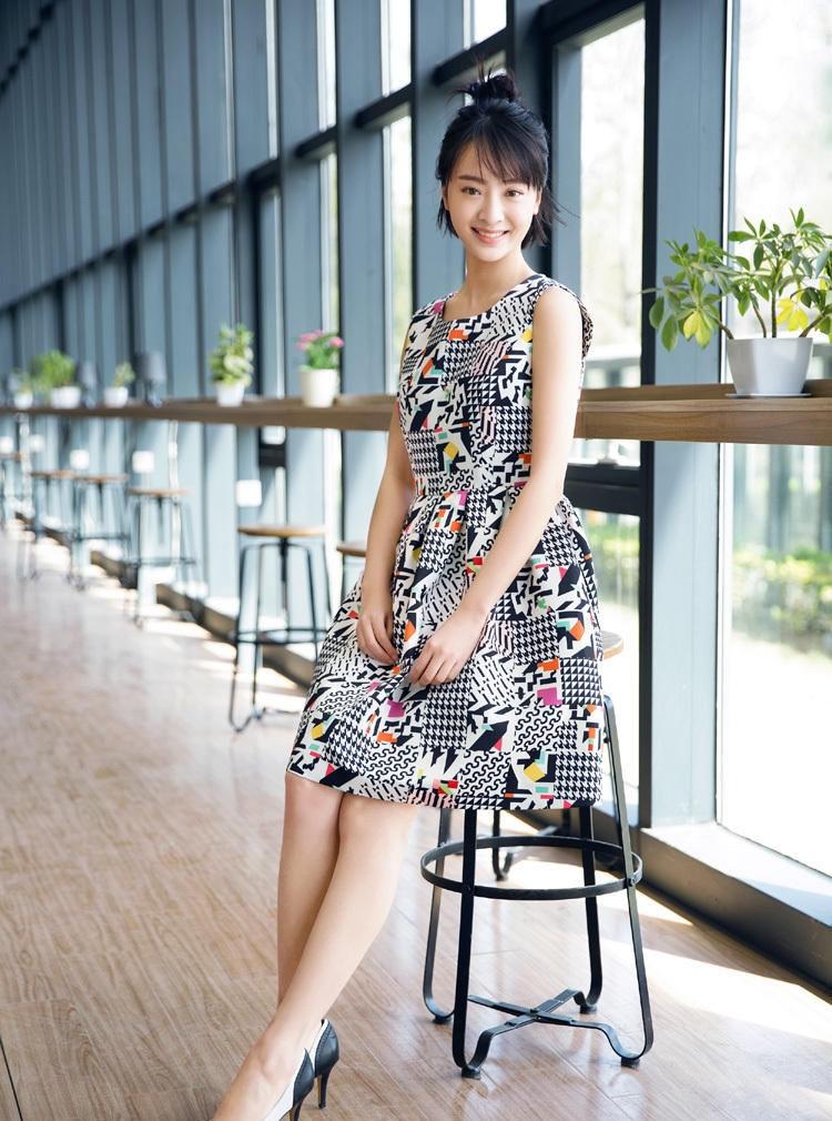 白鹿原白靈小演員與科技融合，前沿科技產(chǎn)品體驗(yàn)之旅