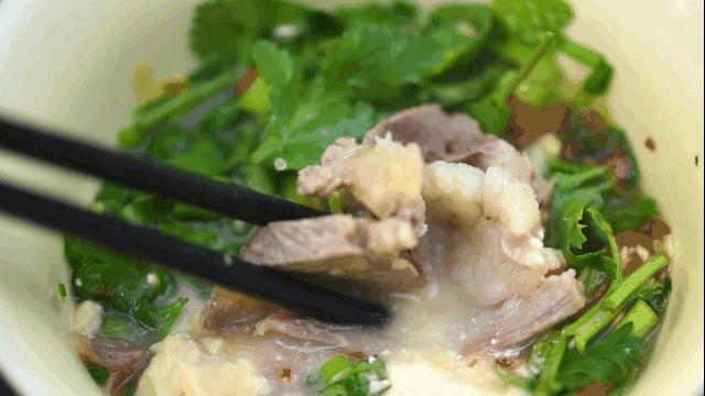 豌豆最新動(dòng)態(tài)，巷弄中的美味奇遇