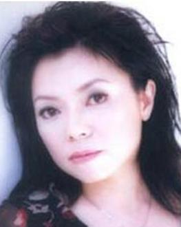演員王小蓉的彩色生活，愛與陪伴的溫馨日常