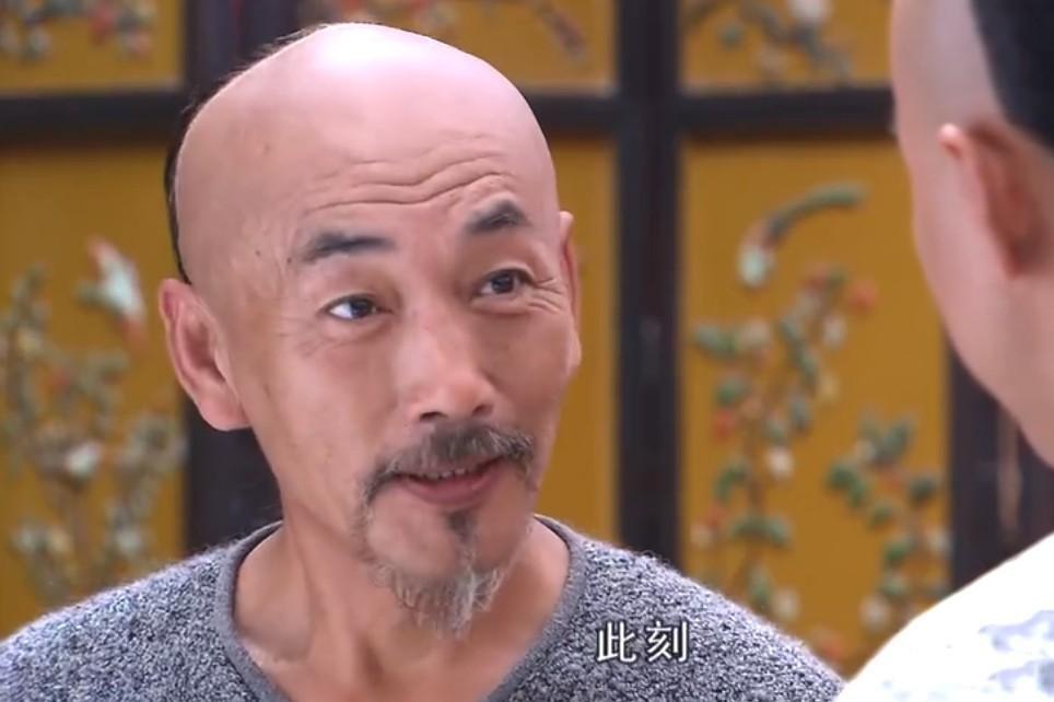 最新剿匪劇與巷弄深處的特色小店，探秘背后的故事