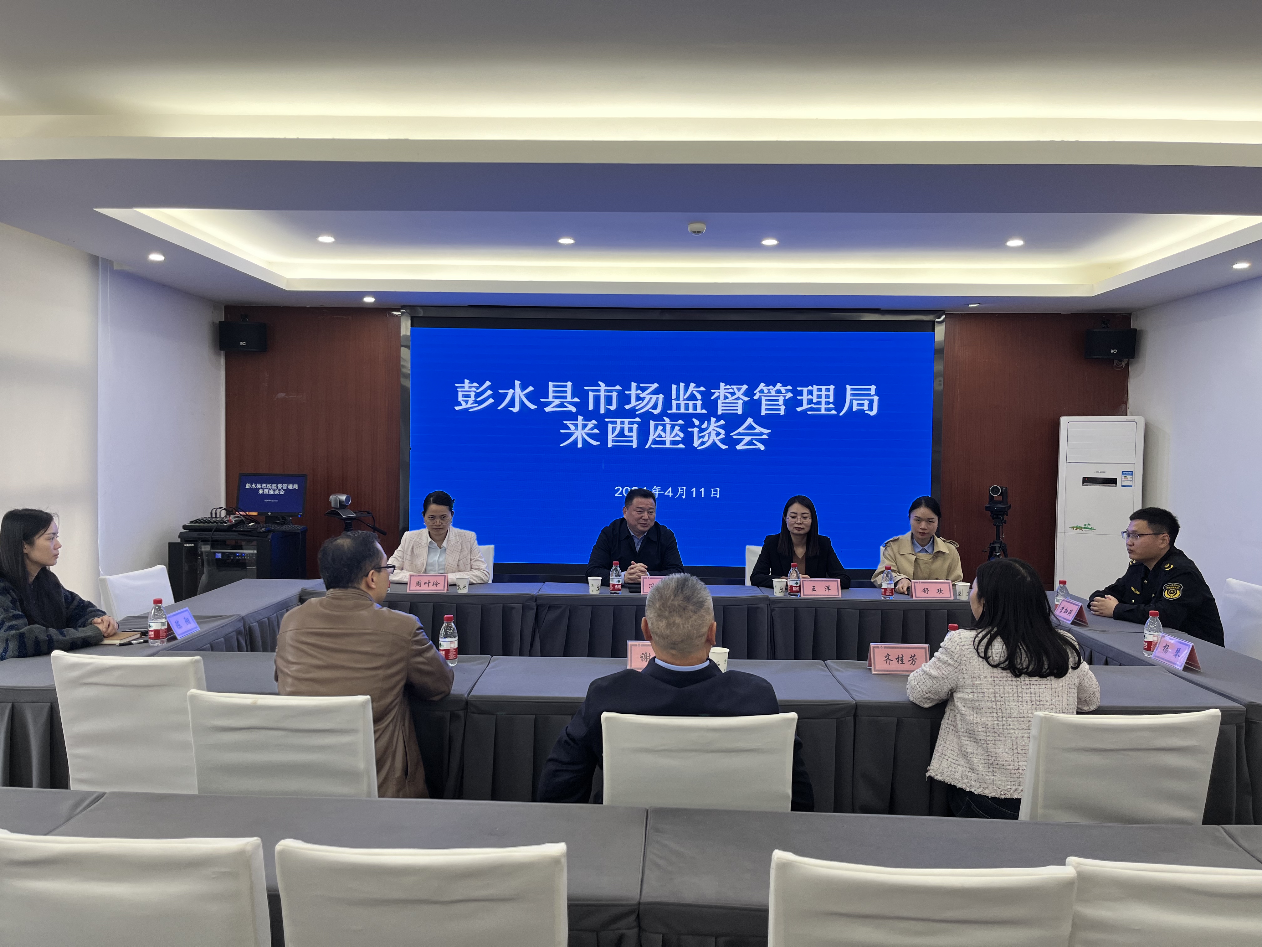 酉陽小巷深處的獨(dú)特風(fēng)味，隱藏版特色小店最新報(bào)道