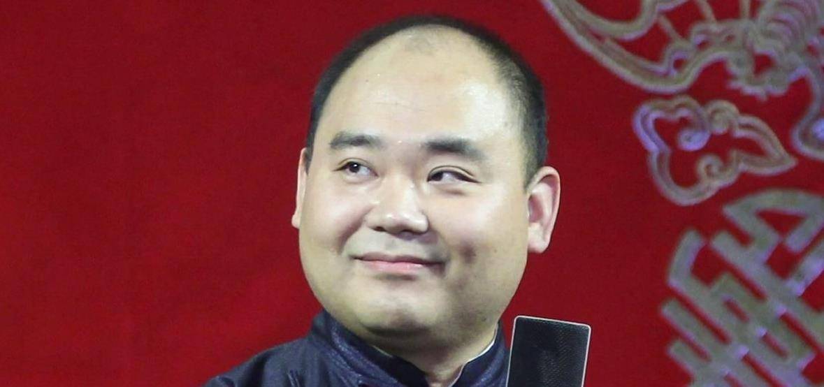 侯震最新，自然美景之旅，探尋內(nèi)心平和之地