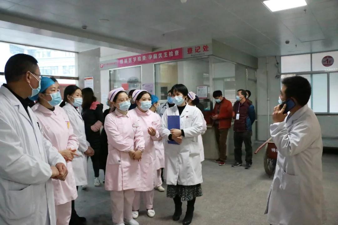肺炎最新人員動態(tài)，變化帶來力量，學(xué)習(xí)鑄就自信與成就成就之路