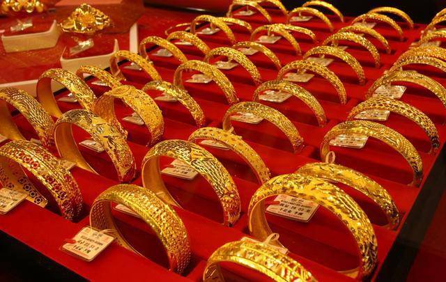 最新黃金回收價格老鳳祥，科技重塑黃金價值，引領(lǐng)未來生活體驗